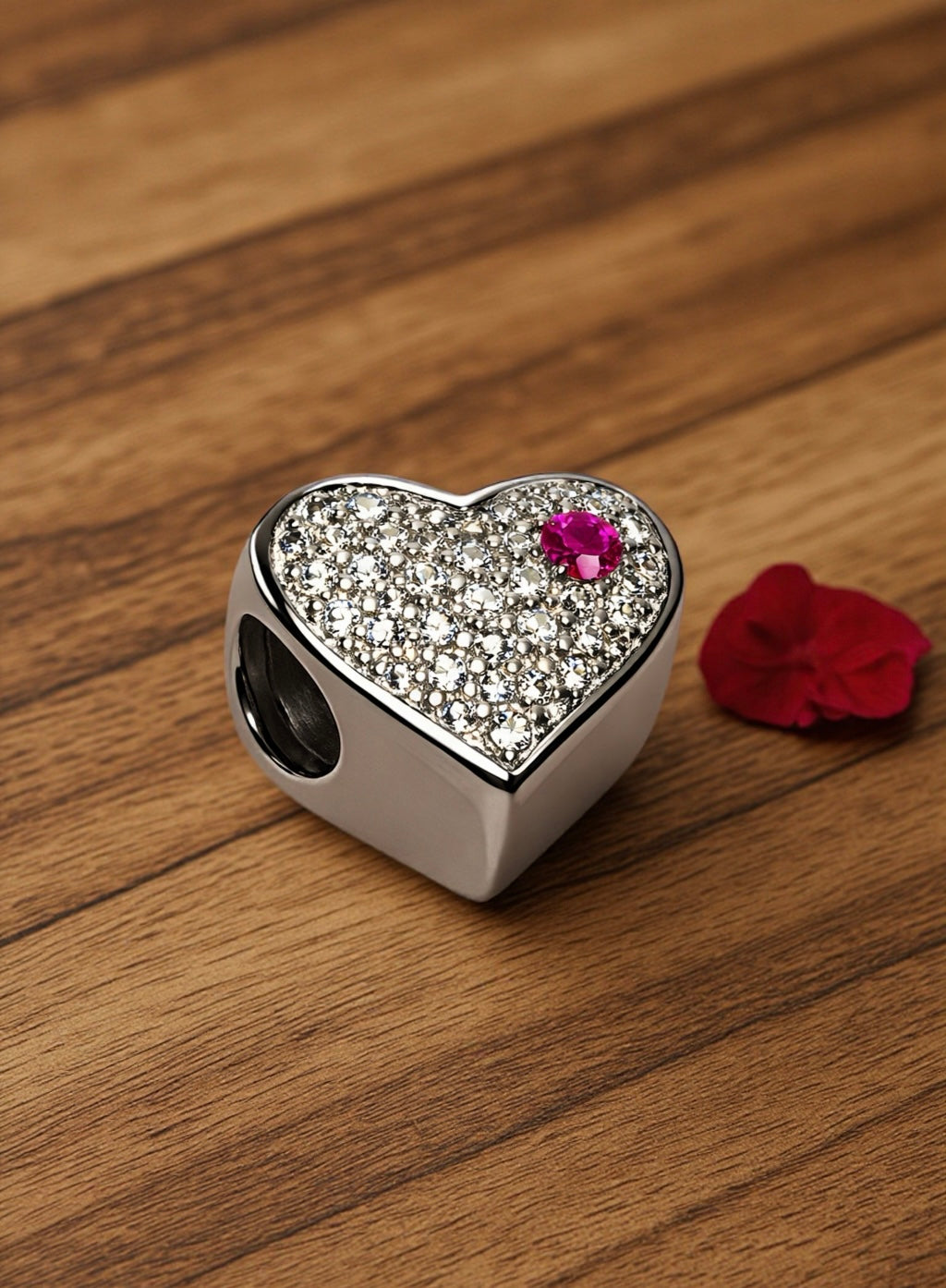 Sparkling heart pave silver Pandora